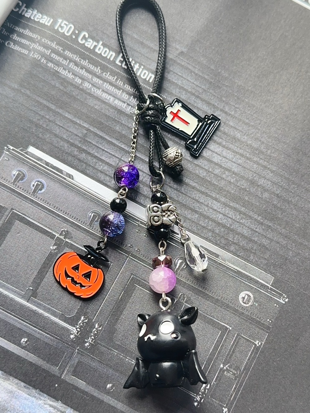 Halloween Bat Charm Keychain - Black